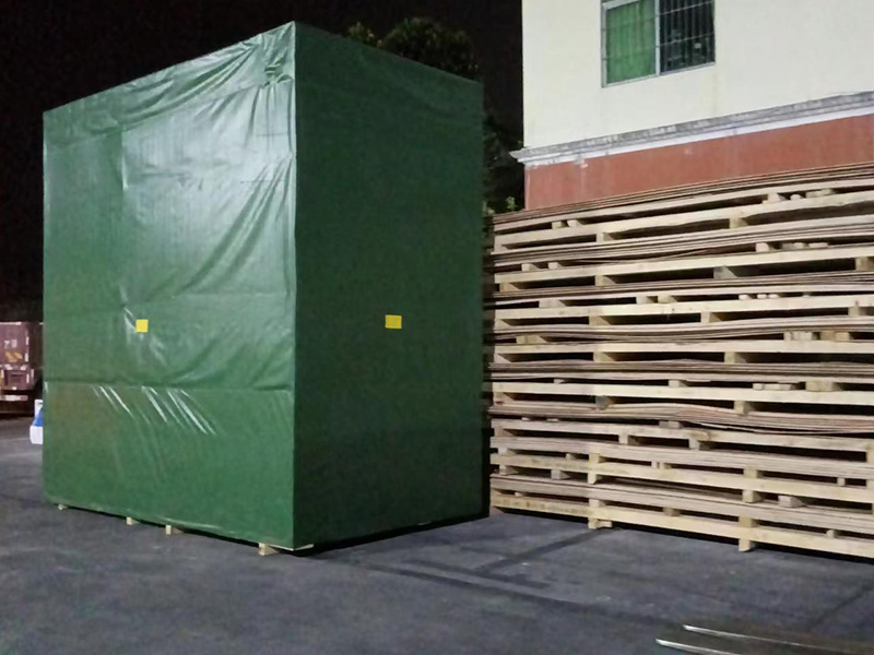 龍崗(gang)新能源設(shè)備出口包(bao)裝