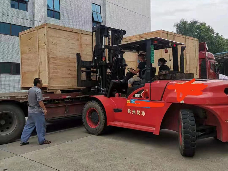 東莞常(chang)平搬遷(qian)出口包(bāo)裝